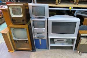 Prop televisions